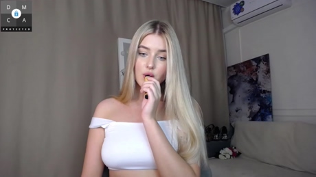 cute18cute 23-02-2022 Recorded 