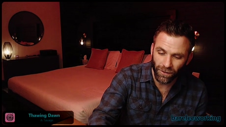 bareleeworking  25-02-2022 video bigballs