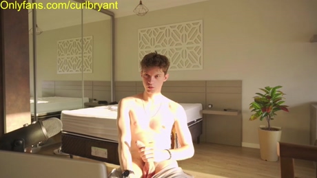 itscutebryant  24-02-2022 video playtime