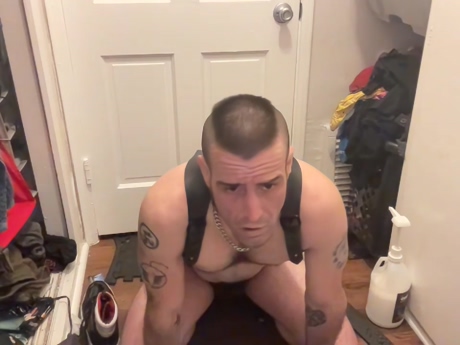 Boy2ServU  26-02-2022 video legs