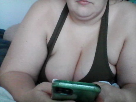 Juicywet83  25-02-2022 bigtoys Females