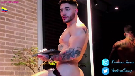 dominic_sullivan1  26-02-2022 video bigballs