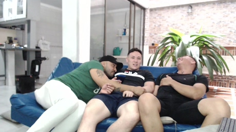 heteros_men  25-02-2022 video striptease