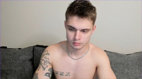 maks_wolfis  26-02-2022 video Show