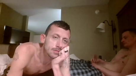 2boyznc  28-02-2022 video sexybody