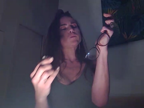 2hornyforyou4 27-02-2022 sucktits 