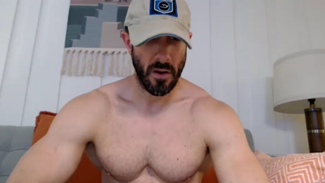 nerdmuscles2x  27-02-2022 video bj-dildo