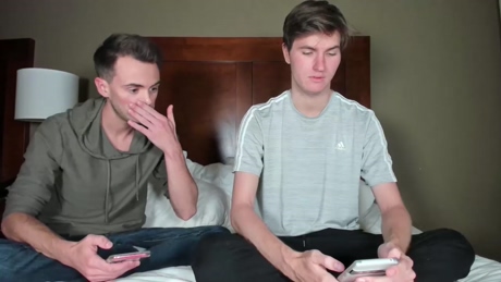 peachyyyboyyy  28-02-2022 video handsome