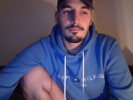 tomtom144001  27-02-2022 Recorded Video bigdick