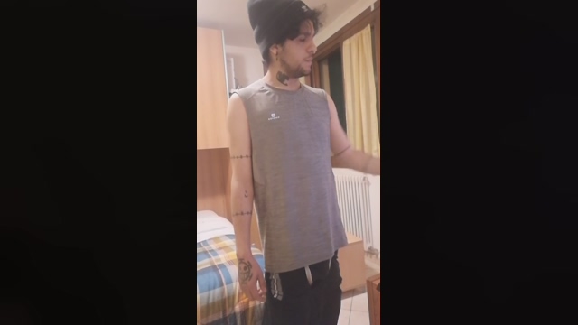 Jinfrix  28-02-2022 Recorded Video kissing