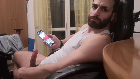 TheRock_222  01-03-2022 video bigass