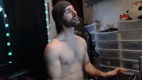 bedghost  28-02-2022 video fingers