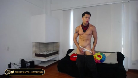 hot_guys_have_fun  28-02-2022 video bj-dildo