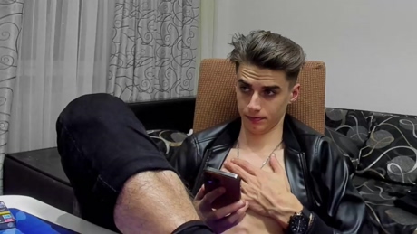 orlandocolt  01-03-2022 video lick