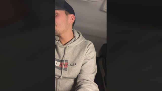 tomtom144001  28-02-2022 Recorded Video naked
