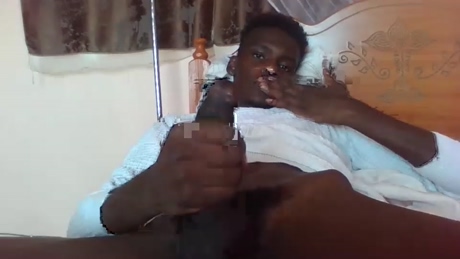 handsomefrank21  02-03-2022 video kiss