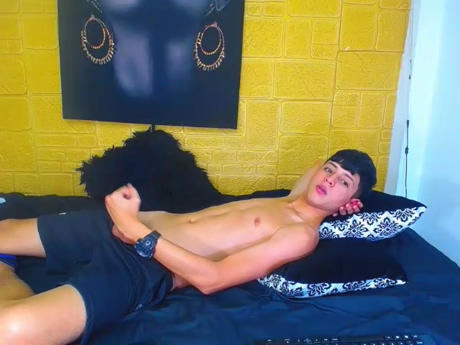 Whites_handsome  02-03-2022 video Webcam