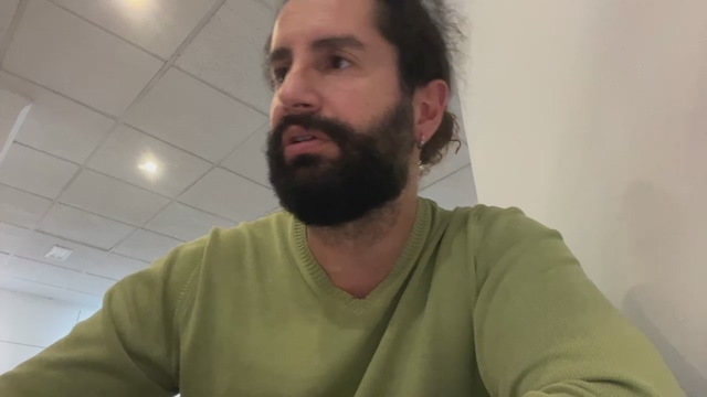 raboadicto  02-03-2022 video kissing