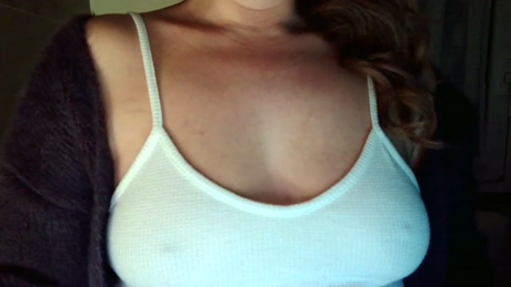 DiNicchia_ 04-03-2022 bigboobs 