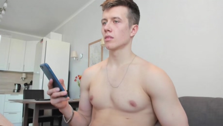 happyboyforu18  04-03-2022 video ass