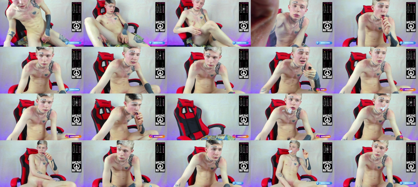 lizer_boy  04-03-2022 Recorded Video kiss
