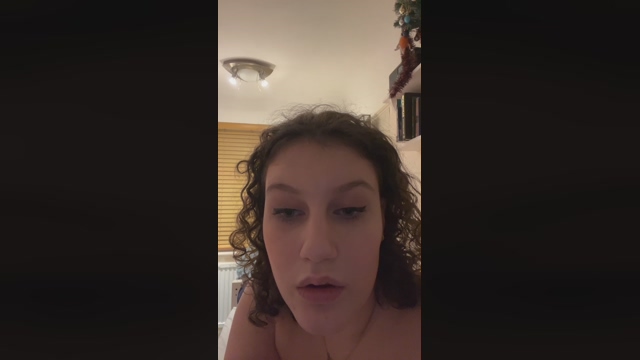 lizziethelovely 03-03-2022 fuckpussy 