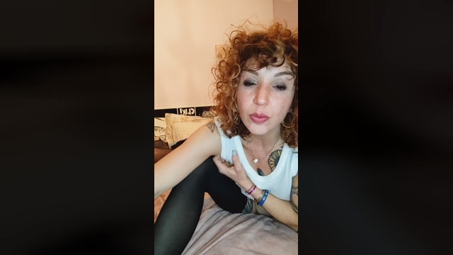 lucybonbon 03-03-2022 show 