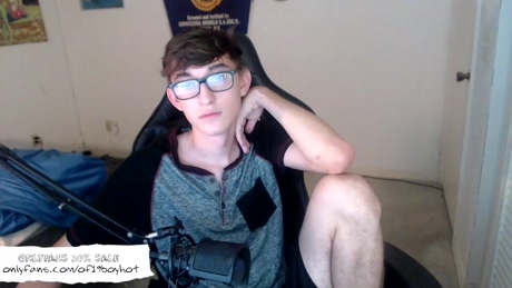 18yrboyhot  04-03-2022 video bigcock