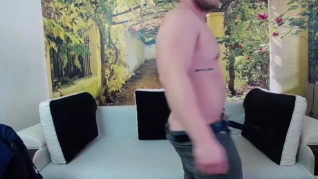 alaricevenson  05-03-2022 video moan