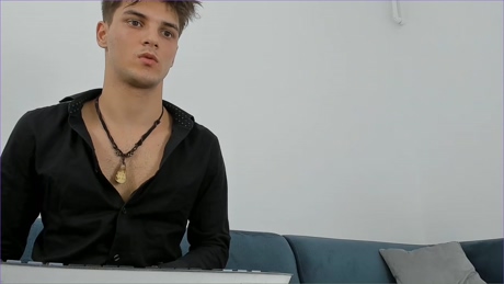 angelfrank  04-03-2022 video cute