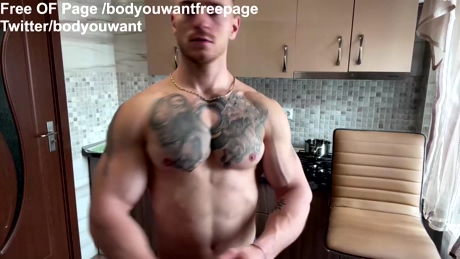 bodyouwant  05-03-2022 video kiss