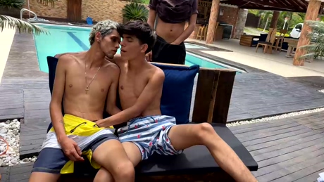 frat_house  04-03-2022 video gag