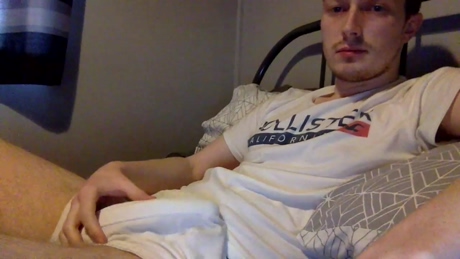 norfolkboy18  05-03-2022 video big