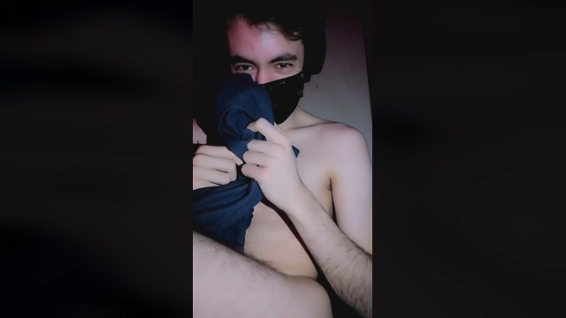 piyouu_fr  05-03-2022 video play