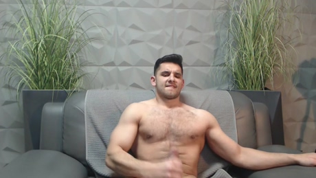 AntonValen  05-03-2022 video sweet