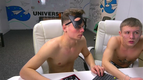 Carl0541  05-03-2022 video fingering