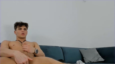 angelfrank4  06-03-2022 video play