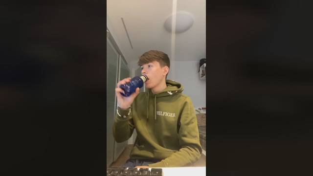 Jovencitoguapo2  07-03-2022 video beautiful