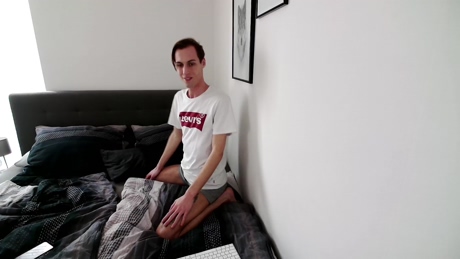 LouisV  06-03-2022 video bj-dildo