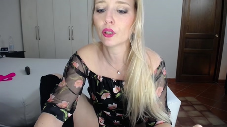 Michelina87  06-03-2022 Wet Females