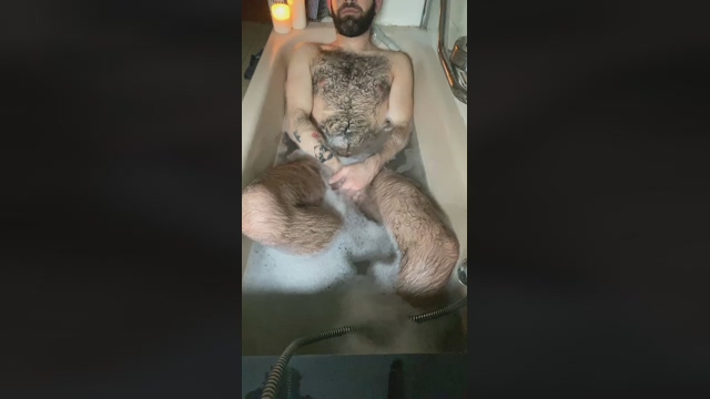 ItalyManV  08-03-2022 video spank