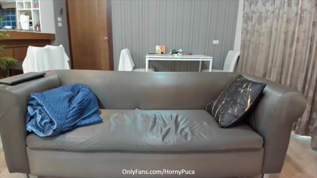 hornypuca  08-03-2022 suckcock Couples