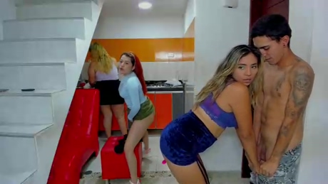 kiar_abril_wild 08-03-2022 fuckpussy 