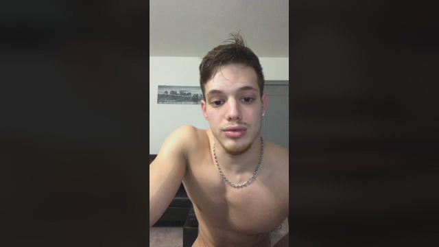 Sensai18  08-03-2022 video Topless