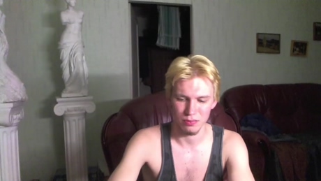 kenny_is  08-03-2022 video toy