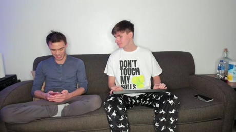 peachyyyboyyy  09-03-2022 video spank