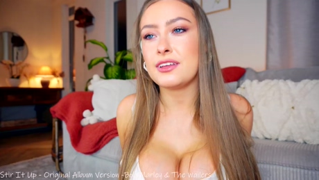 x_lily_x 08-03-2022 amateur 