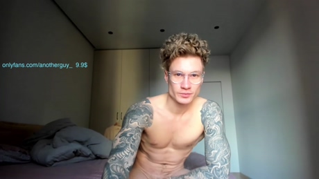 anotherguyonyourscreen  10-03-2022 video jerking