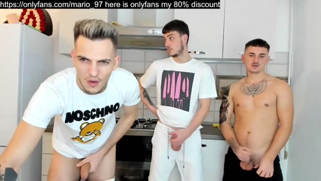 big_guys_69  09-03-2022 video bigload