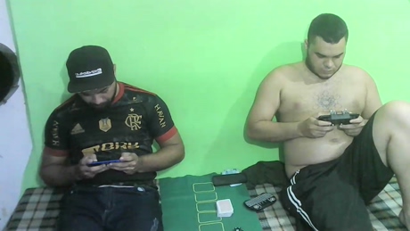 fala_cloves  10-03-2022 video kissing